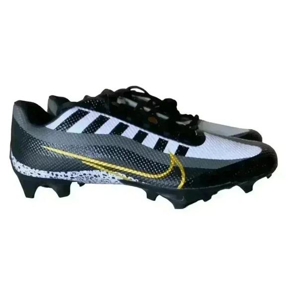 Nike Vapor Edge Speed 360 Football Cleats Men’s Size 13 Athletic Shoes NEW